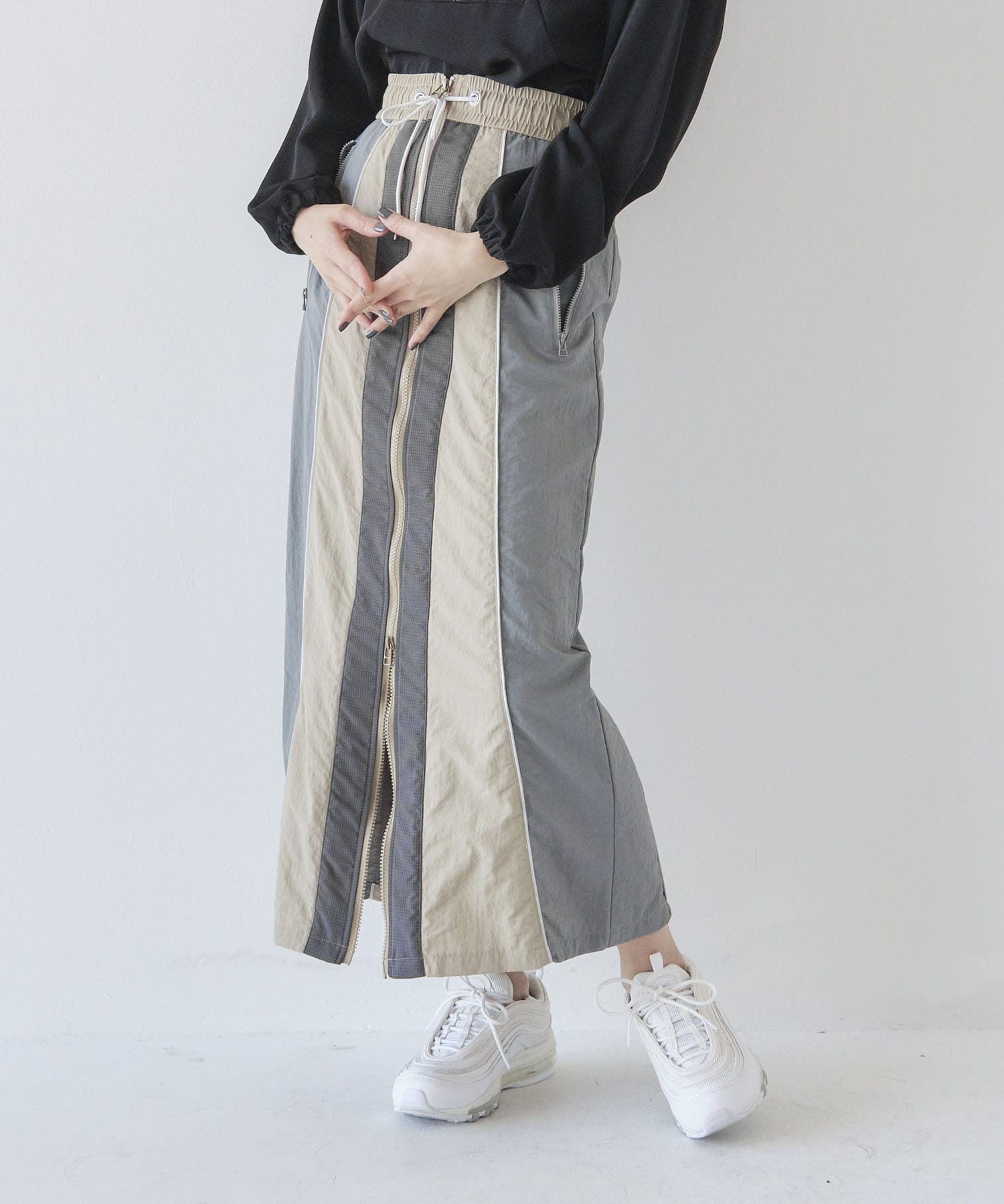 A+TOKYO スカートの商品ページ