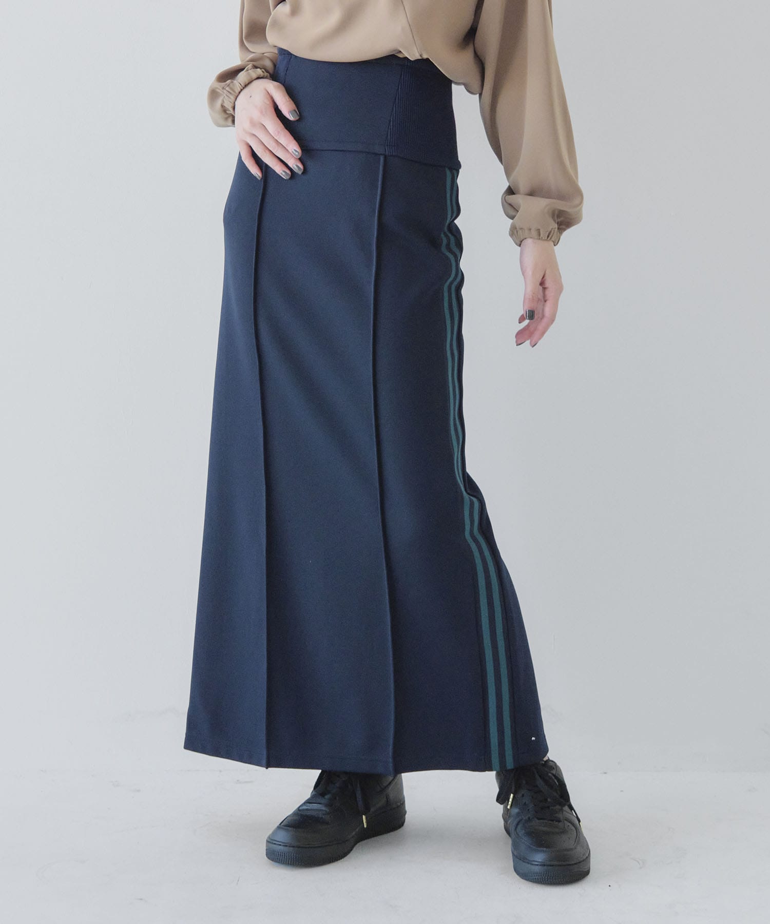 A +TOKYO トラックパターンフレアースカート abitur.gnesin